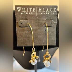 White House Black Market Gold and White Minimalist Earrings NWT